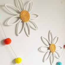 Load image into Gallery viewer, 'Wall Daisy'