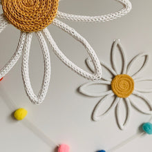 Load image into Gallery viewer, 'Wall Daisy'